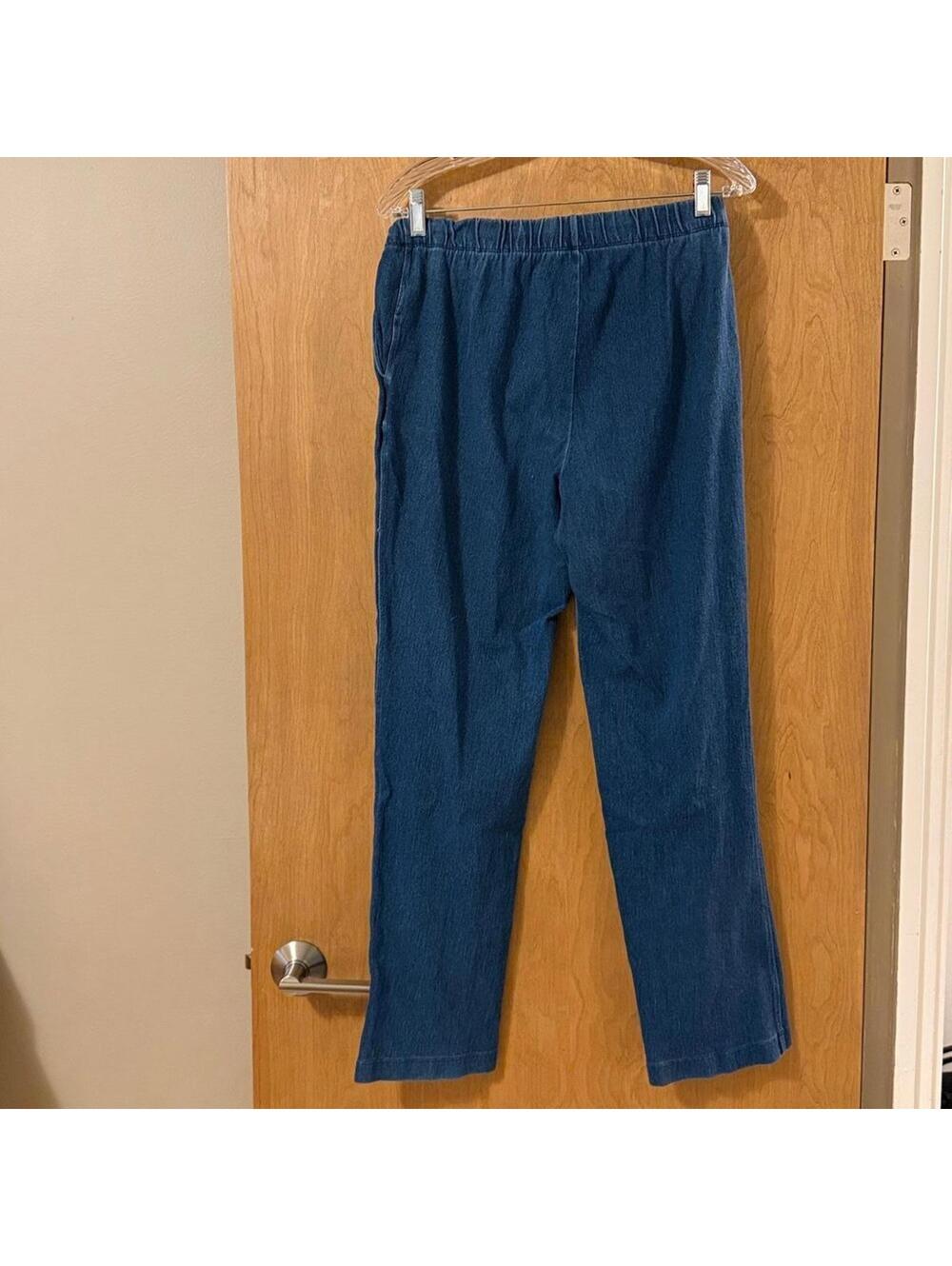 Bundle of 3 Lands End Elastic Waist Pull-On Pants Women's S 2-Full & 1-Capri - Picture 3 of 9